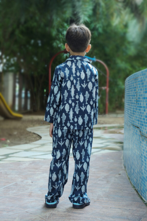 Night suit