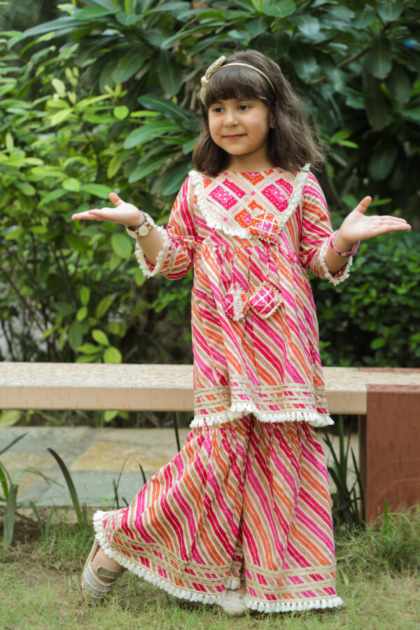 Kurti Sharara